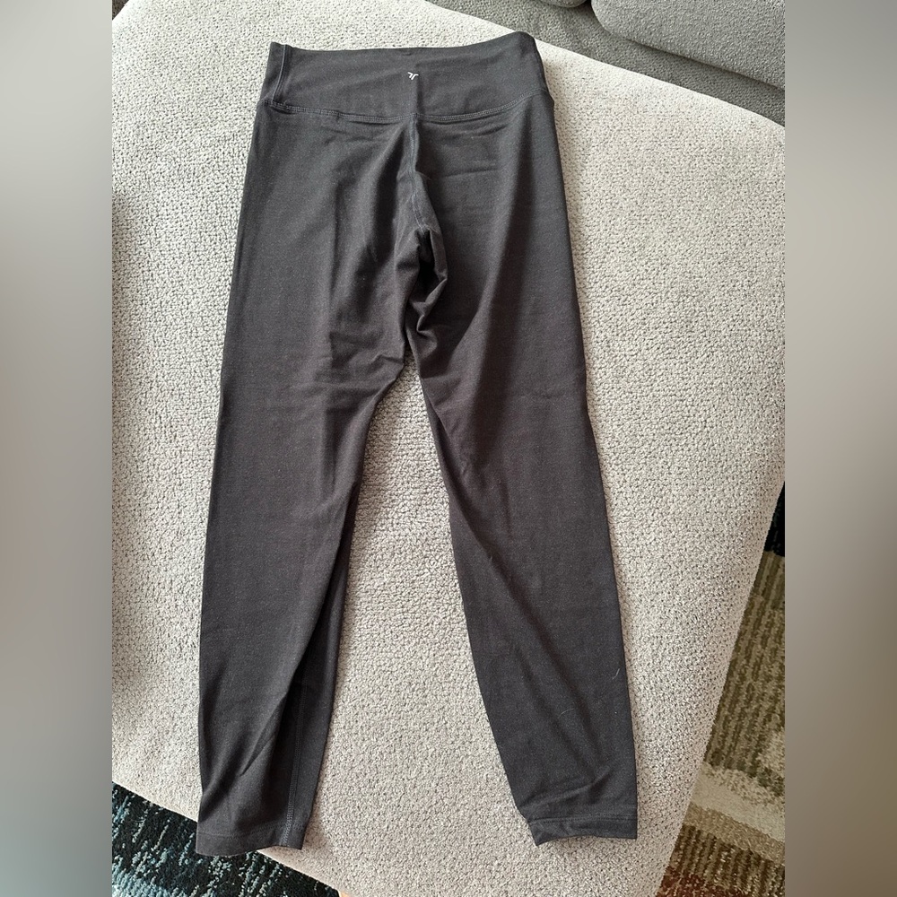 Old Navy Active PowerChill Black Leggings